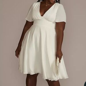 Elegant White Wedding Dress